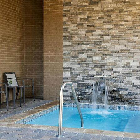 Courtyard By Marriott Starkville Msu At The Mill Conference Center Kültér fotó